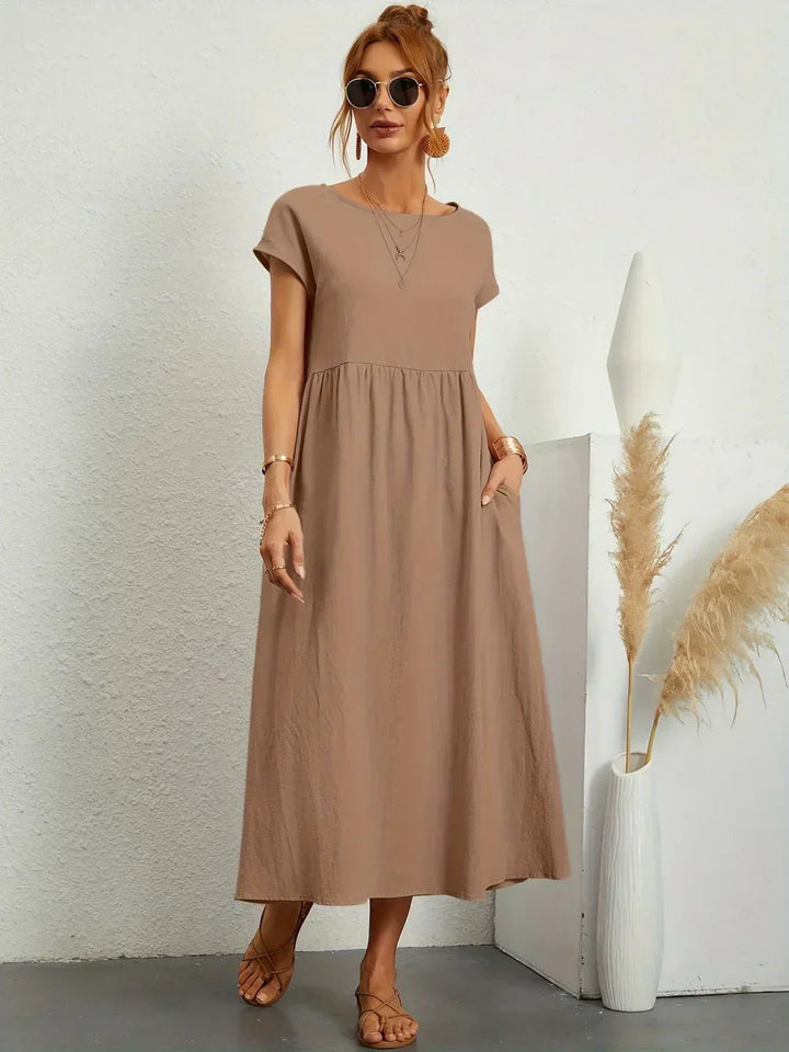 Cintia | Effortless Midi Dress with Pockets
