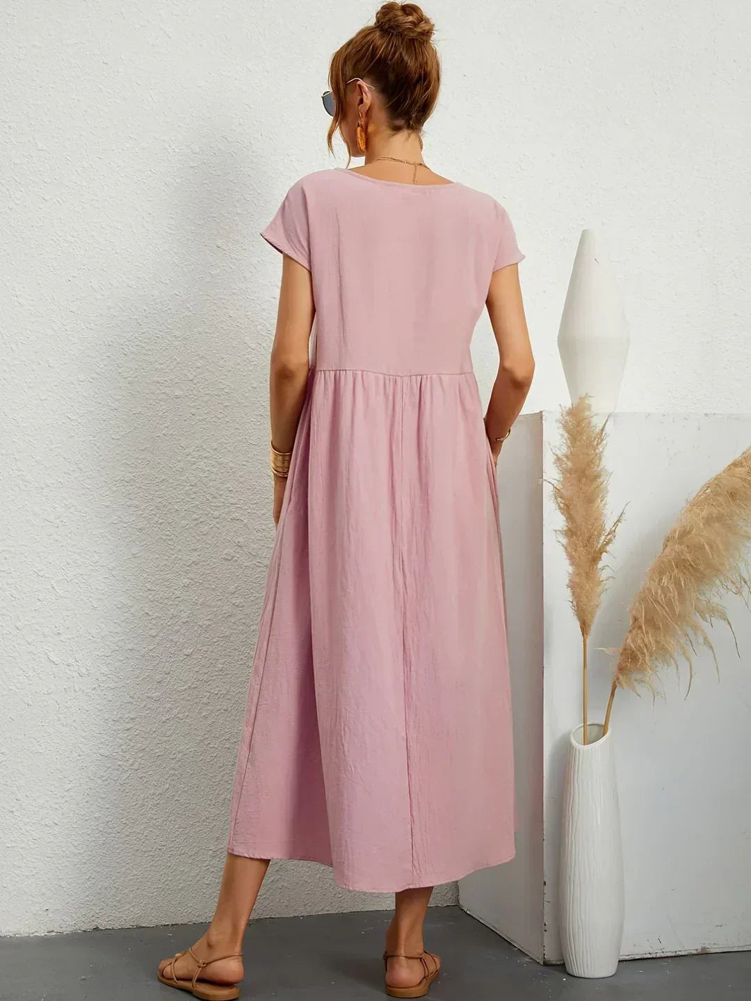 Cintia | Effortless Midi Dress with Pockets