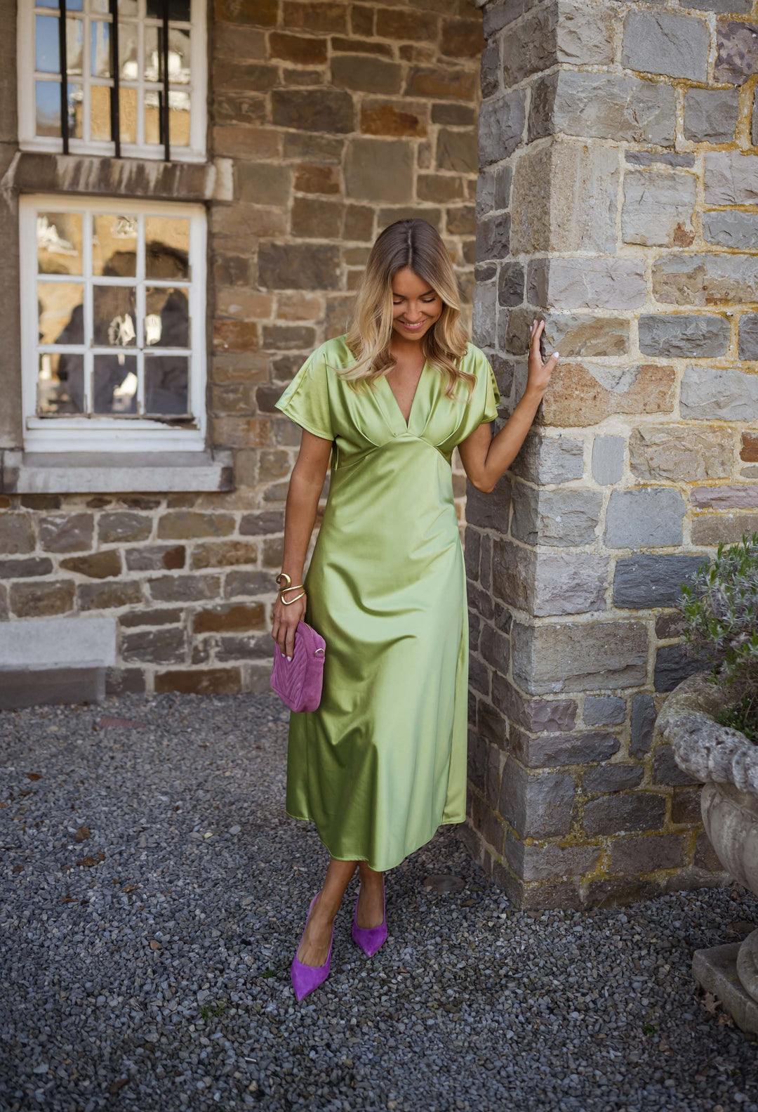 Eleonore | The Satin Dress with V-Neckline