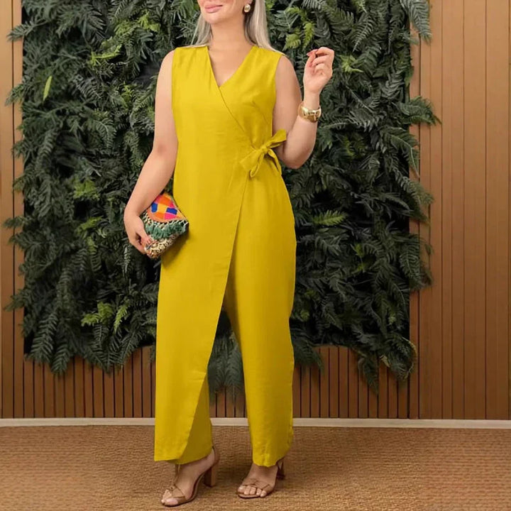 Léna | Elegant Belted V-Neck Jumpsuit